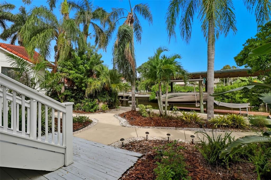 На продажу: $659,900 (4 спален, 4 ванн, 2192 Квадратных фут)