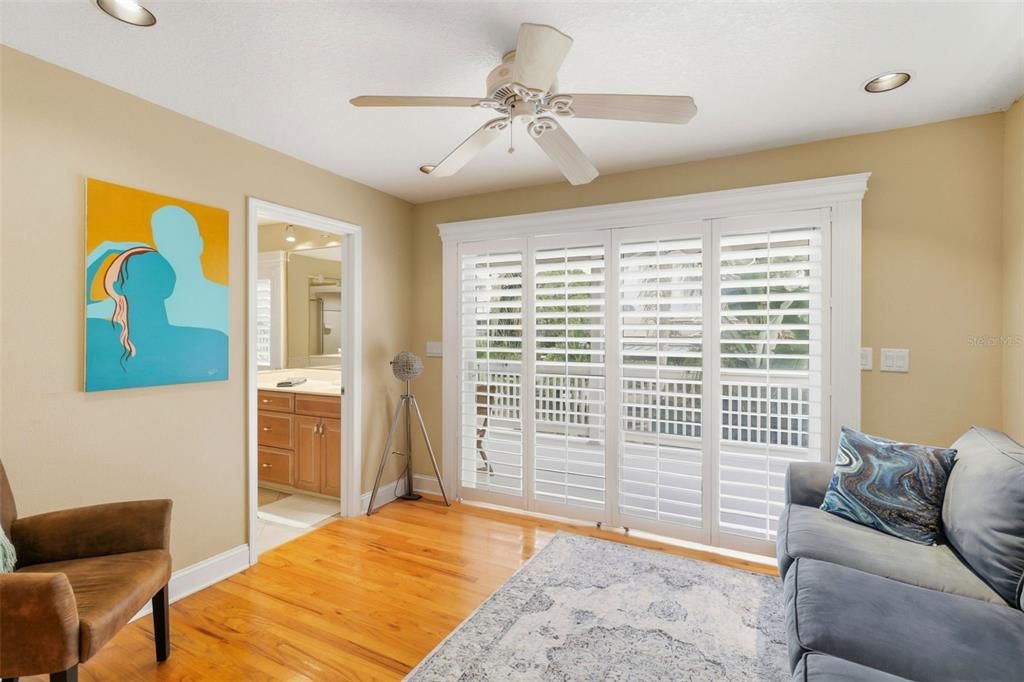 На продажу: $659,900 (4 спален, 4 ванн, 2192 Квадратных фут)