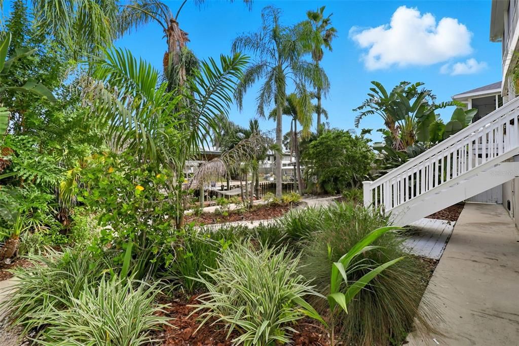 На продажу: $659,900 (4 спален, 4 ванн, 2192 Квадратных фут)