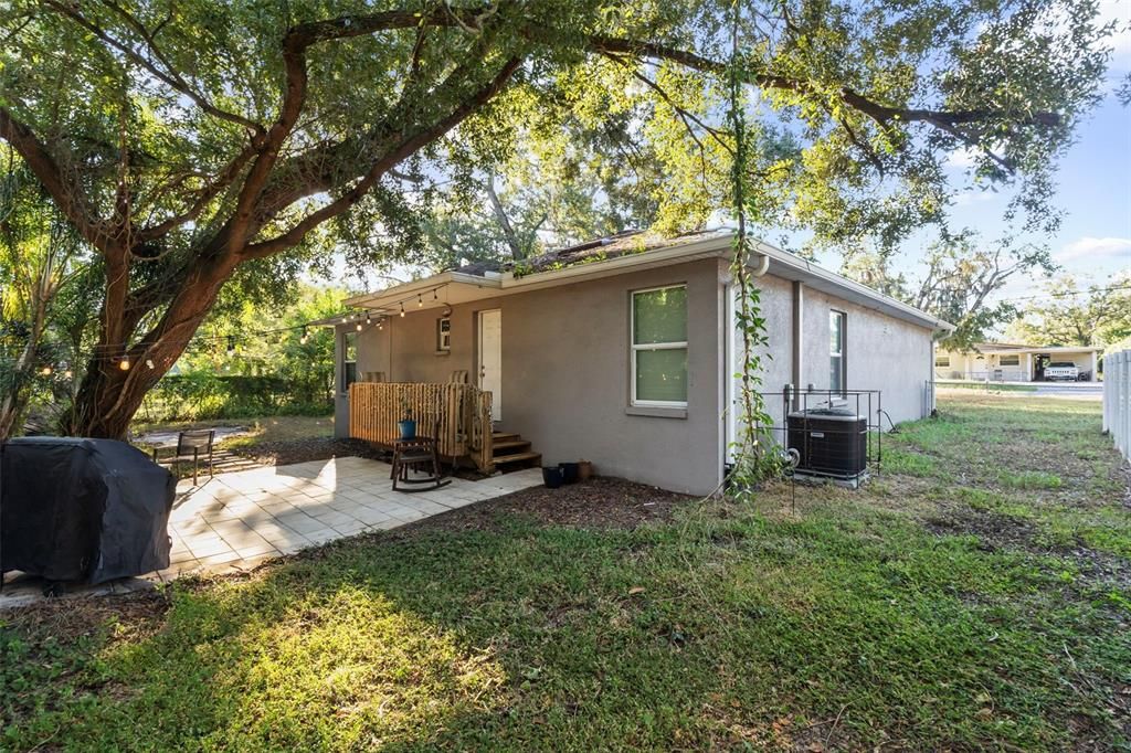 For Sale: $389,900 (3 beds, 2 baths, 1361 Square Feet)