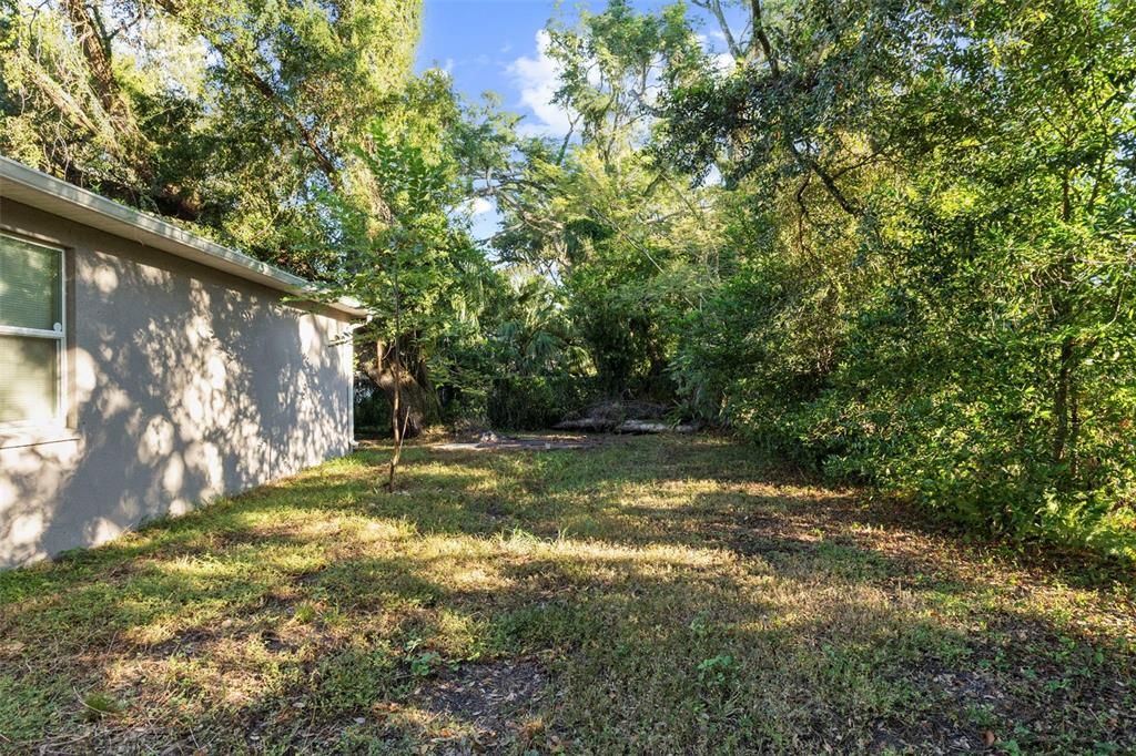 For Sale: $389,900 (3 beds, 2 baths, 1361 Square Feet)