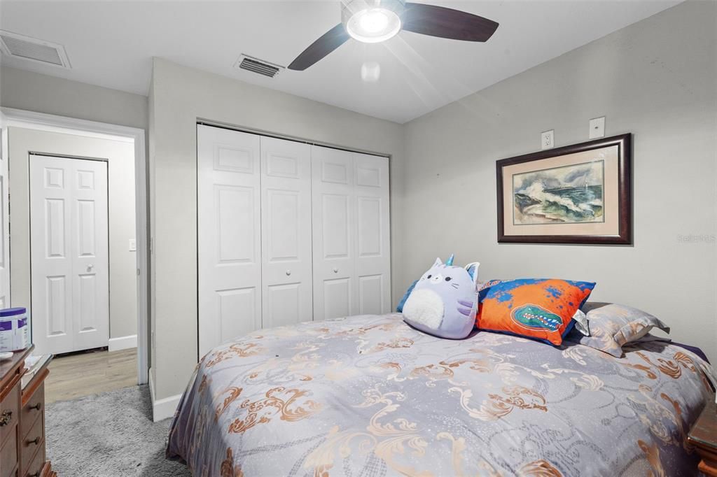 For Sale: $389,900 (3 beds, 2 baths, 1361 Square Feet)