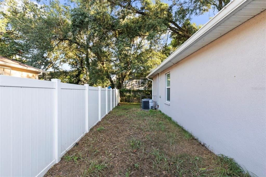 For Sale: $389,900 (3 beds, 2 baths, 1361 Square Feet)