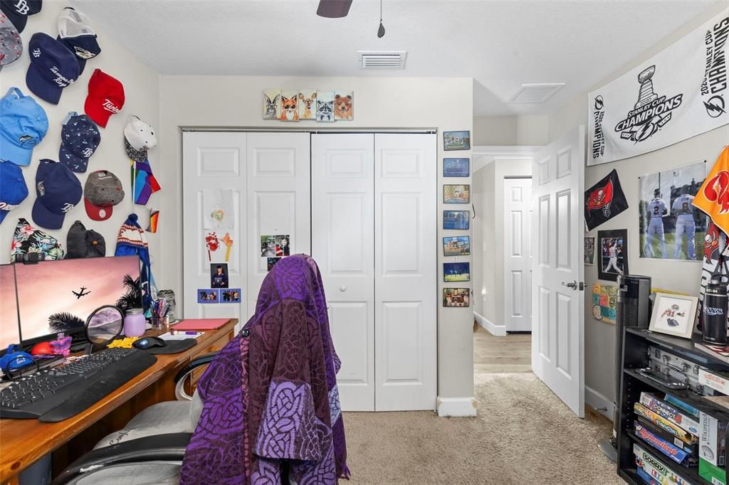 For Sale: $389,900 (3 beds, 2 baths, 1361 Square Feet)