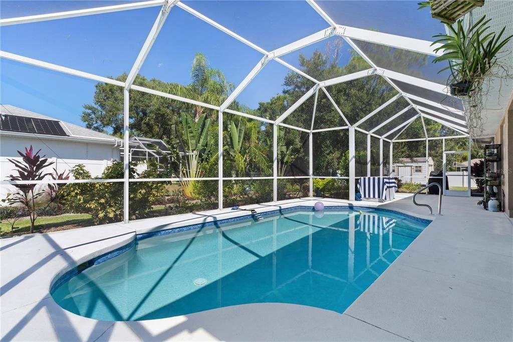 For Sale: $499,000 (3 beds, 2 baths, 2263 Square Feet)