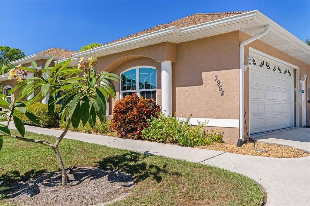 For Sale: $499,000 (3 beds, 2 baths, 2263 Square Feet)