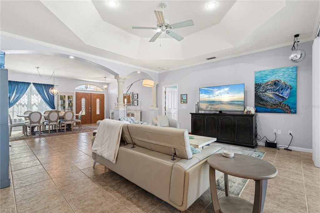 For Sale: $499,000 (3 beds, 2 baths, 2263 Square Feet)