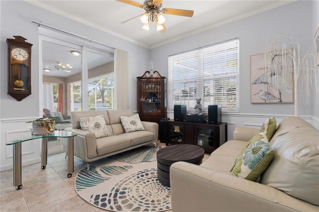 For Sale: $499,000 (3 beds, 2 baths, 2263 Square Feet)