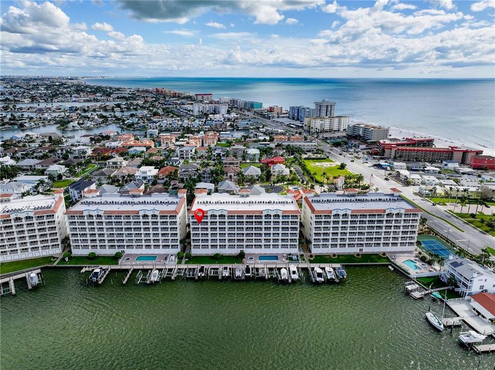 待售: $1,175,000 (3 贝兹, 3 浴室, 1995 平方英尺)