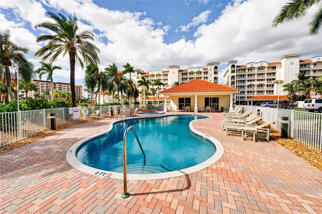 待售: $1,175,000 (3 贝兹, 3 浴室, 1995 平方英尺)