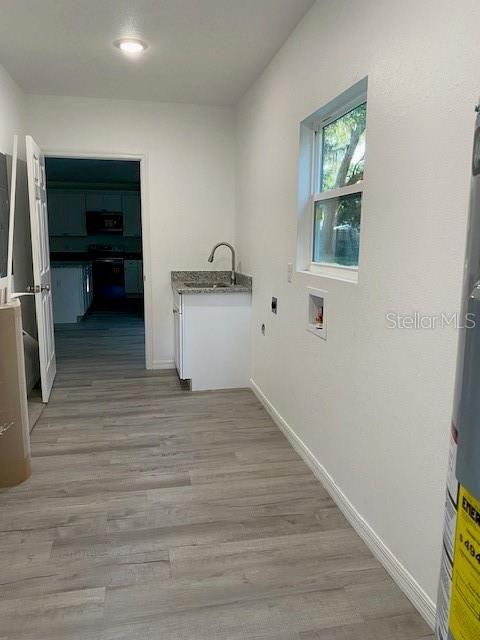 En Venta: $330,000 (3 camas, 2 baños, 1870 Pies cuadrados)