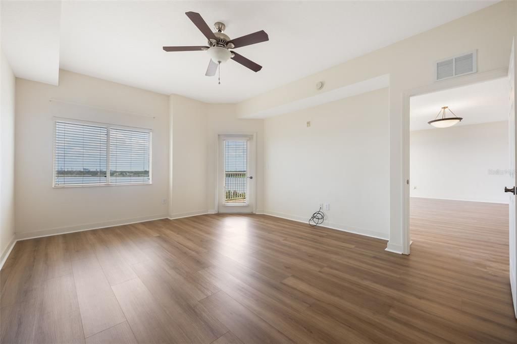 For Sale: $479,000 (3 beds, 2 baths, 2260 Square Feet)