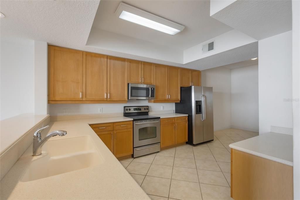 For Sale: $479,000 (3 beds, 2 baths, 2260 Square Feet)