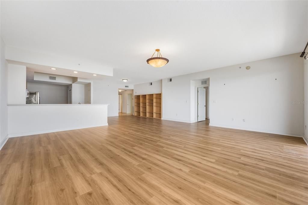 For Sale: $479,000 (3 beds, 2 baths, 2260 Square Feet)