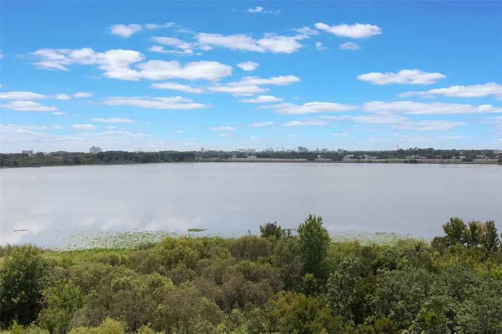 For Sale: $479,000 (3 beds, 2 baths, 2260 Square Feet)