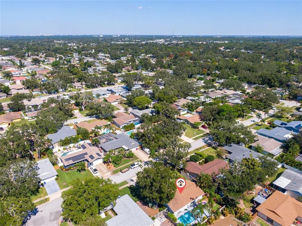 合同活跃: $564,900 (3 贝兹, 2 浴室, 1397 平方英尺)