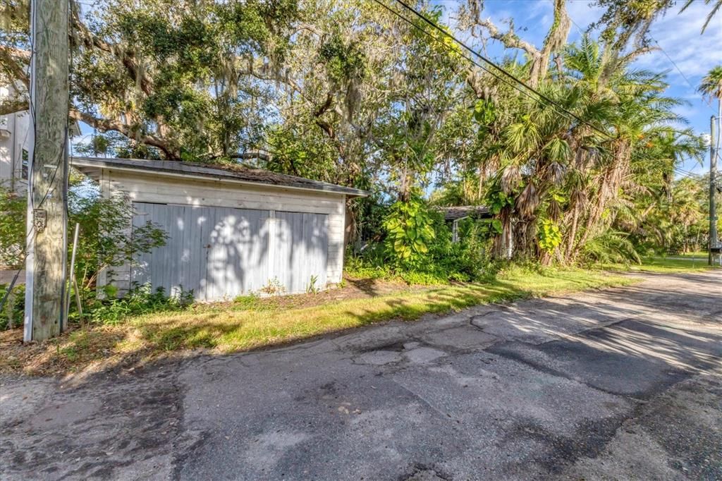 Active With Contract: $139,900 (0.12 acres)