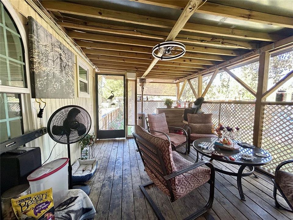 На продажу: $135,000 (3 спален, 2 ванн, 1130 Квадратных фут)