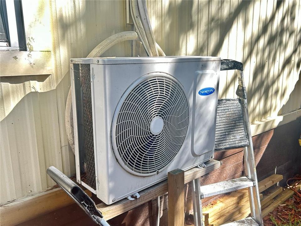 На продажу: $135,000 (3 спален, 2 ванн, 1130 Квадратных фут)