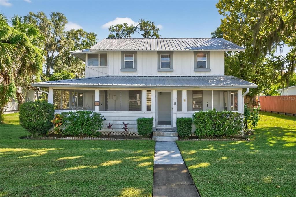 Recently Sold: $270,000 (2 beds, 1 baths, 1032 Square Feet)