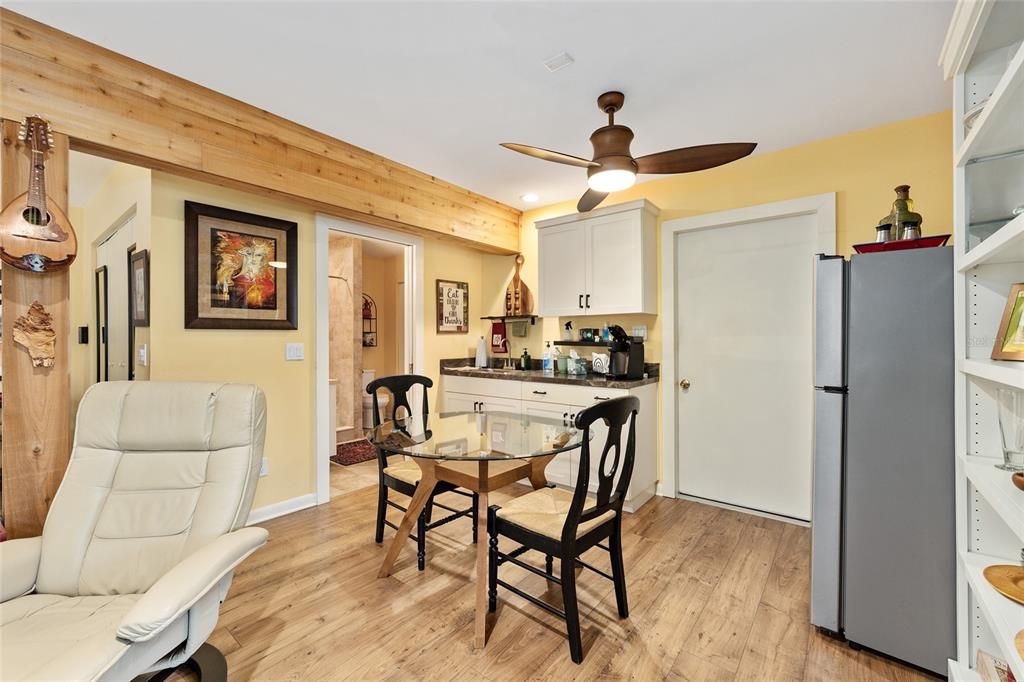 Active With Contract: $1,160,000 (4 beds, 3 baths, 2572 Square Feet)