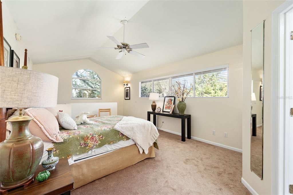 Active With Contract: $1,160,000 (4 beds, 3 baths, 2572 Square Feet)