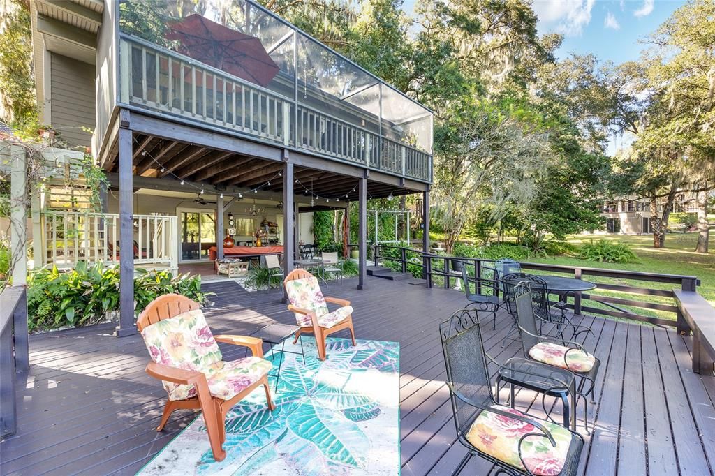 Active With Contract: $1,160,000 (4 beds, 3 baths, 2572 Square Feet)