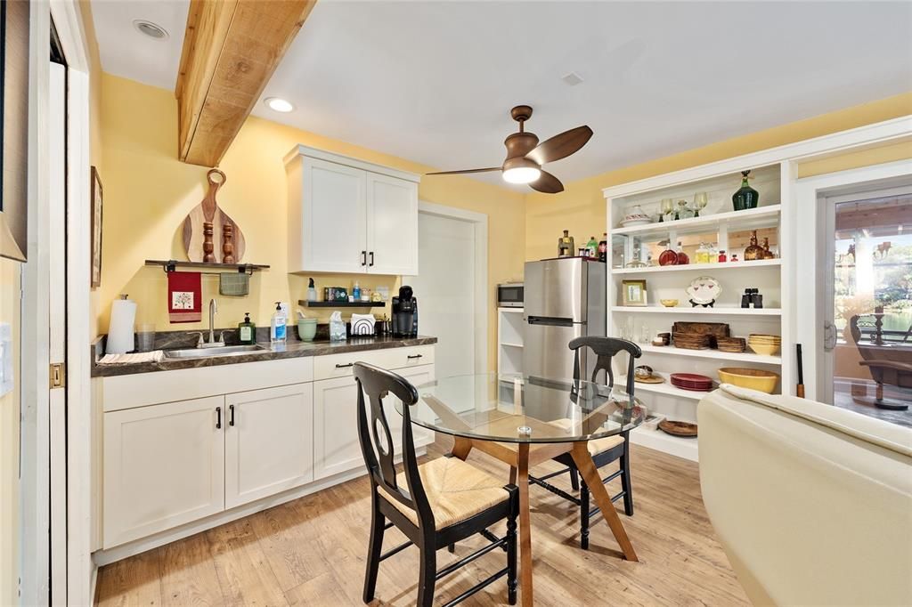 Active With Contract: $1,160,000 (4 beds, 3 baths, 2572 Square Feet)