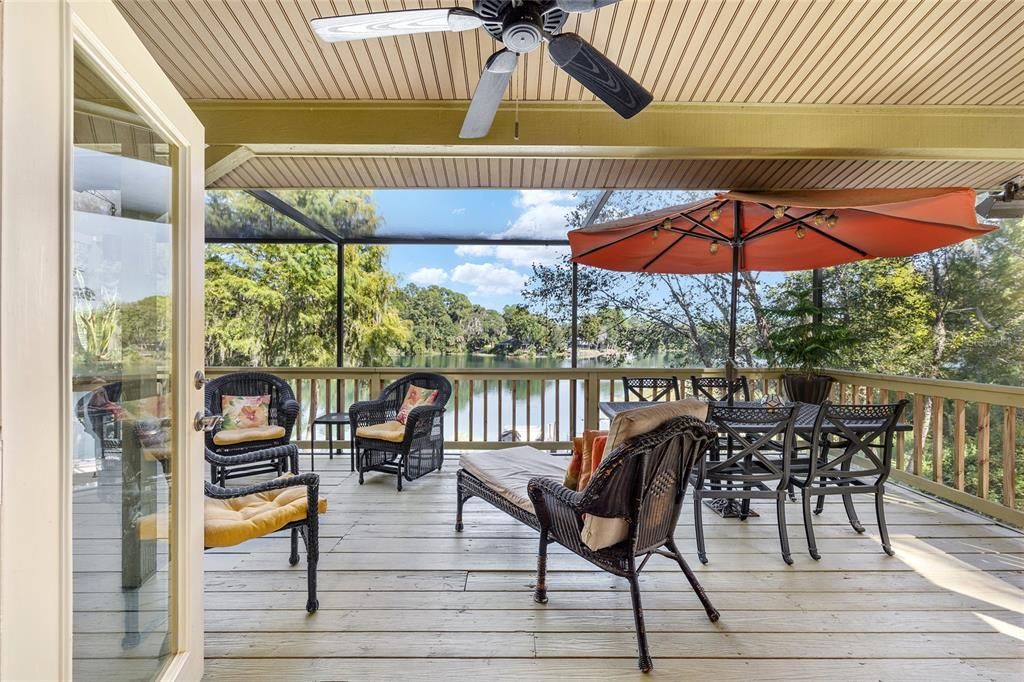 Active With Contract: $1,160,000 (4 beds, 3 baths, 2572 Square Feet)