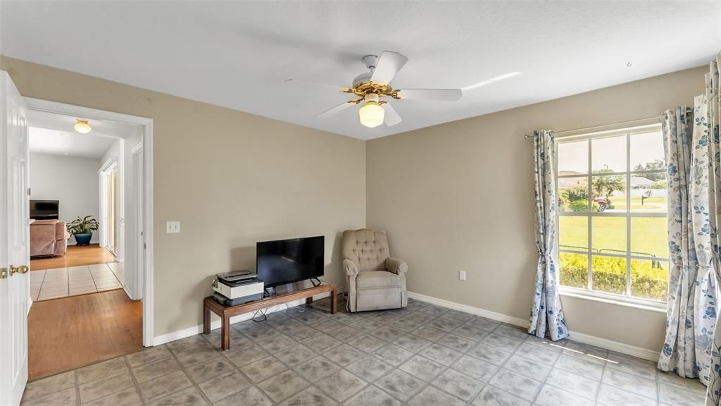 For Sale: $455,000 (4 beds, 2 baths, 2211 Square Feet)