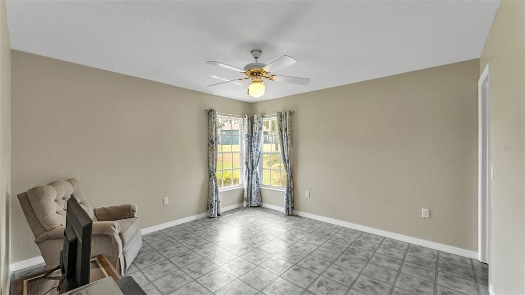 For Sale: $455,000 (4 beds, 2 baths, 2211 Square Feet)