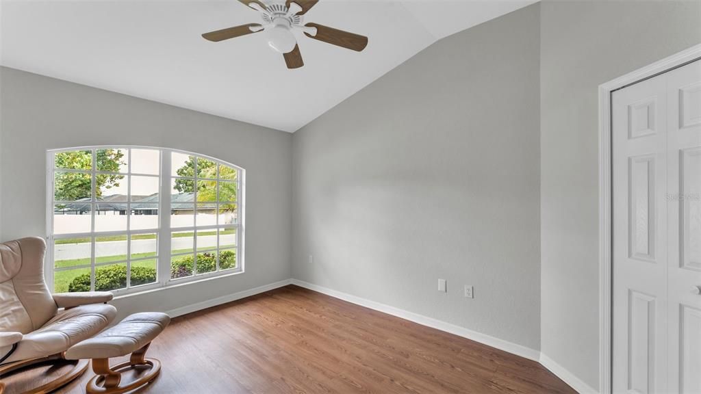 For Sale: $455,000 (4 beds, 2 baths, 2211 Square Feet)