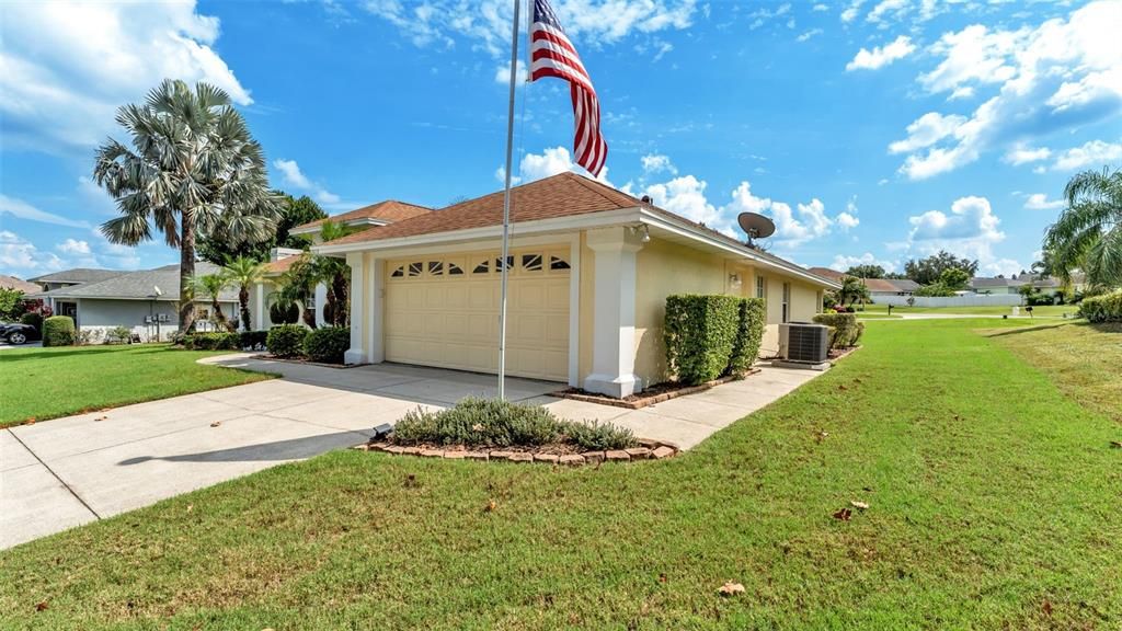 For Sale: $455,000 (4 beds, 2 baths, 2211 Square Feet)