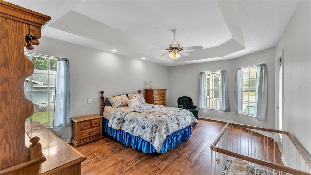 For Sale: $455,000 (4 beds, 2 baths, 2211 Square Feet)