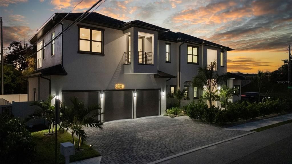 For Rent: $22,000 (5 beds, 5 baths, 5096 Square Feet)