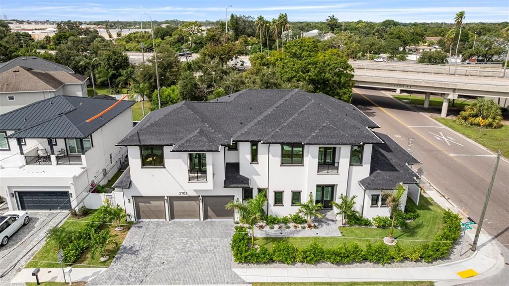 For Rent: $22,000 (5 beds, 5 baths, 5096 Square Feet)