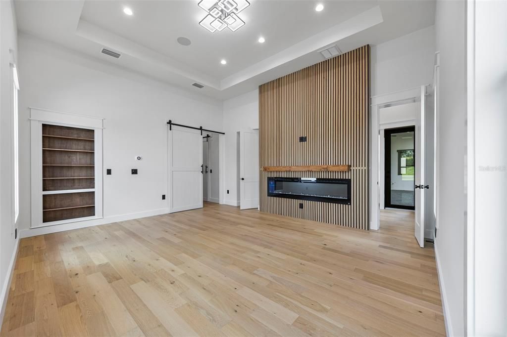 For Rent: $22,000 (5 beds, 5 baths, 5096 Square Feet)