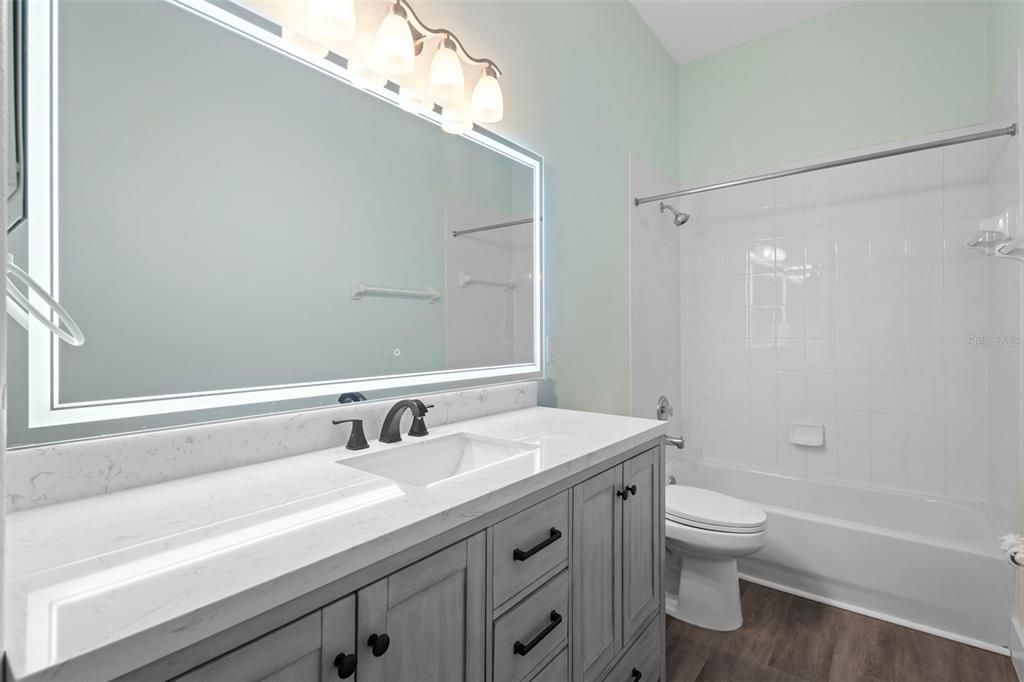 For Sale: $585,000 (3 beds, 3 baths, 2368 Square Feet)