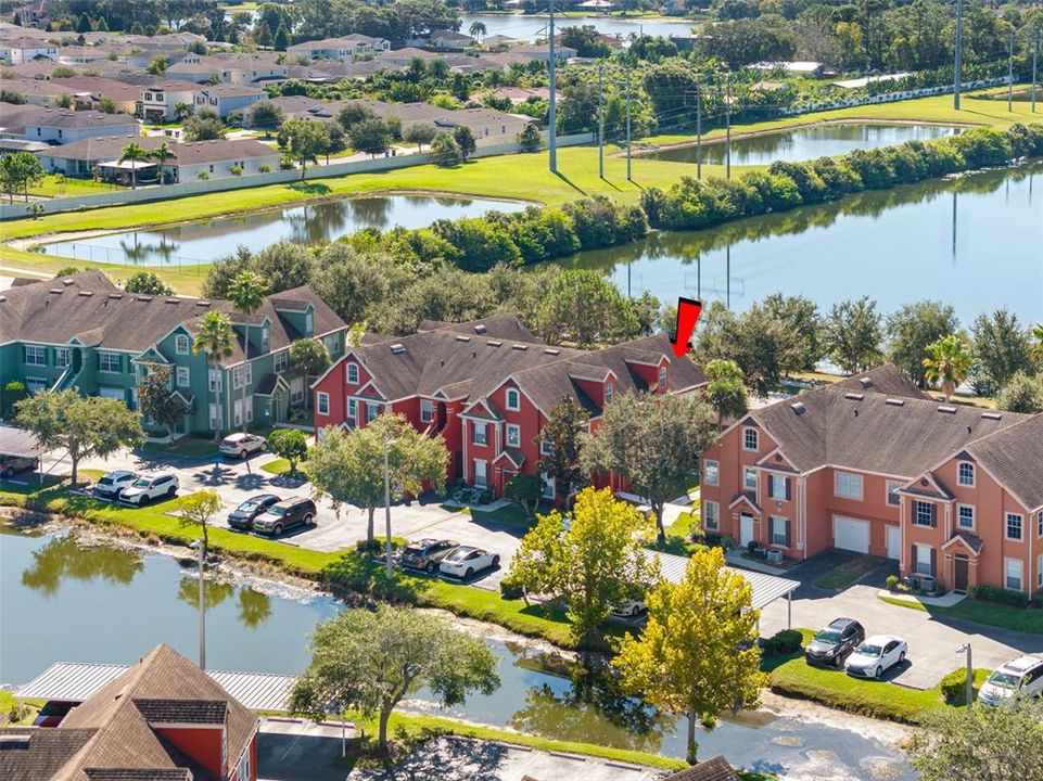 Под контрактом: $219,900 (2 спален, 2 ванн, 1373 Квадратных фут)