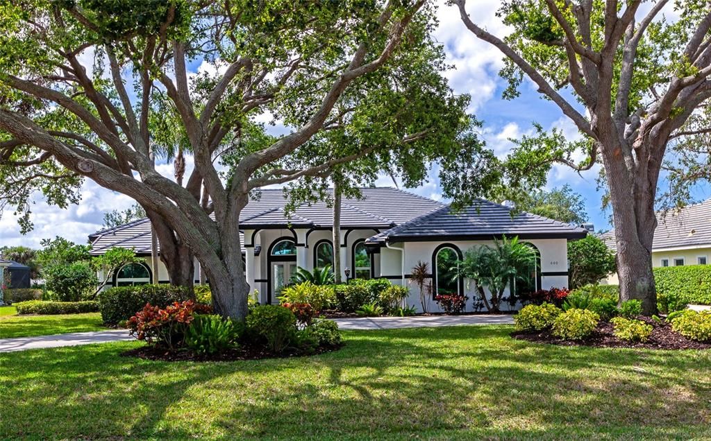 待售: $2,195,000 (3 贝兹, 3 浴室, 3681 平方英尺)