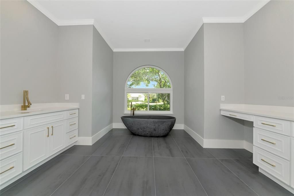 待售: $2,195,000 (3 贝兹, 3 浴室, 3681 平方英尺)