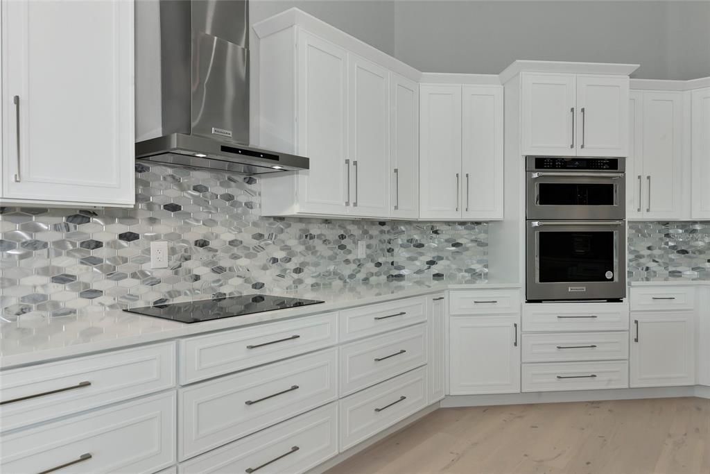 待售: $2,195,000 (3 贝兹, 3 浴室, 3681 平方英尺)