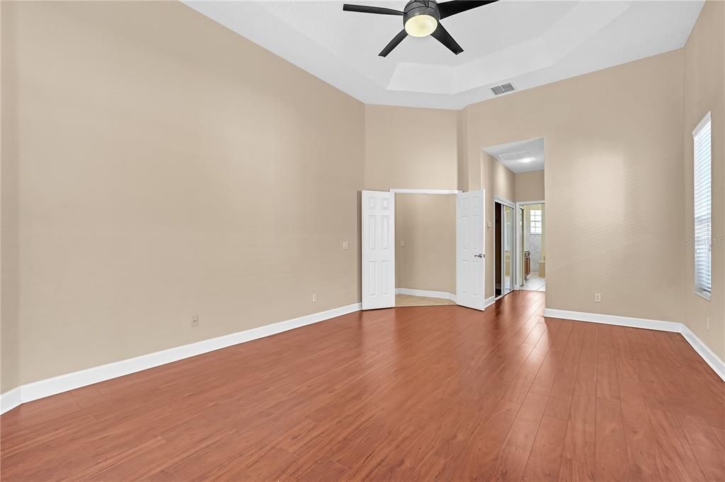 На продажу: $774,900 (4 спален, 3 ванн, 3242 Квадратных фут)