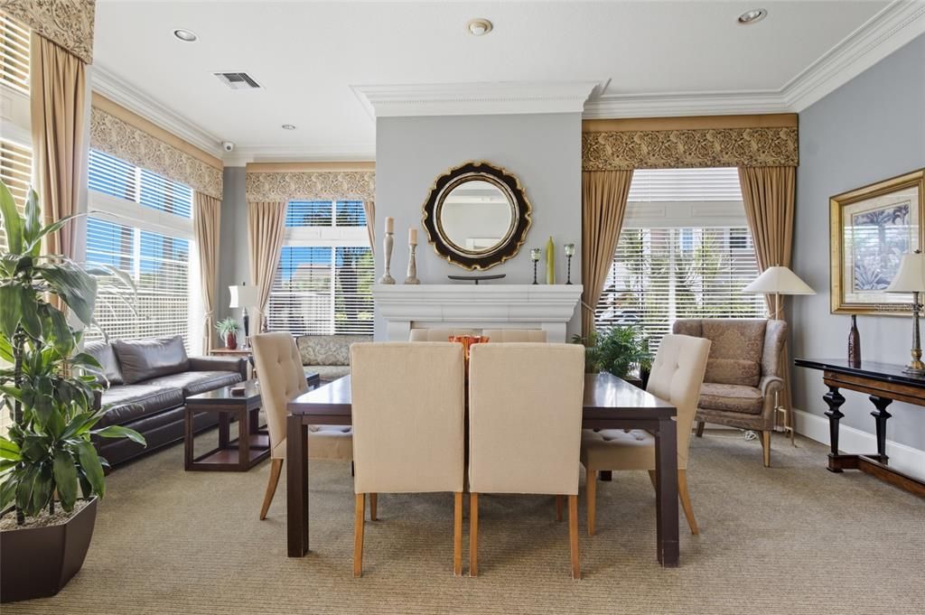 Active With Contract: $299,900 (1 beds, 1 baths, 964 Square Feet)