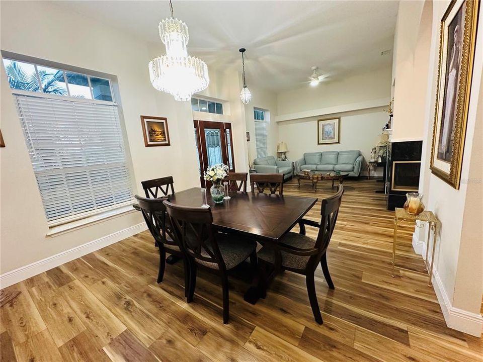 For Sale: $989,000 (4 beds, 3 baths, 2333 Square Feet)