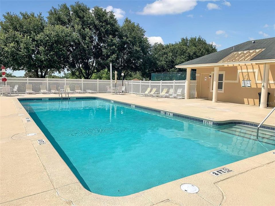 Под контрактом: $595,000 (4 спален, 3 ванн, 2711 Квадратных фут)