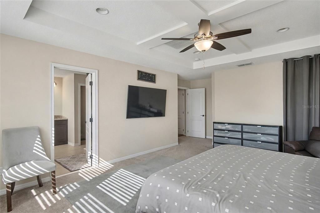 For Sale: $634,995 (5 beds, 3 baths, 3205 Square Feet)