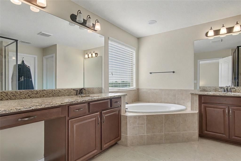 For Sale: $634,995 (5 beds, 3 baths, 3205 Square Feet)