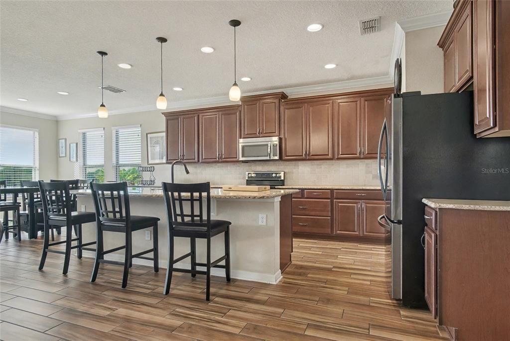 For Sale: $634,995 (5 beds, 3 baths, 3205 Square Feet)