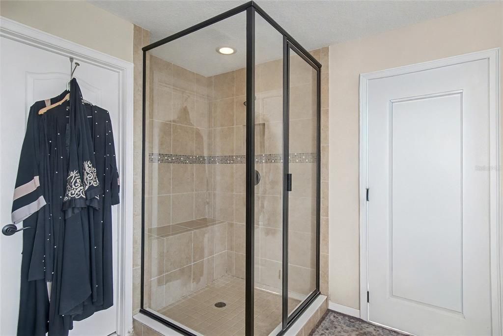 For Sale: $634,995 (5 beds, 3 baths, 3205 Square Feet)